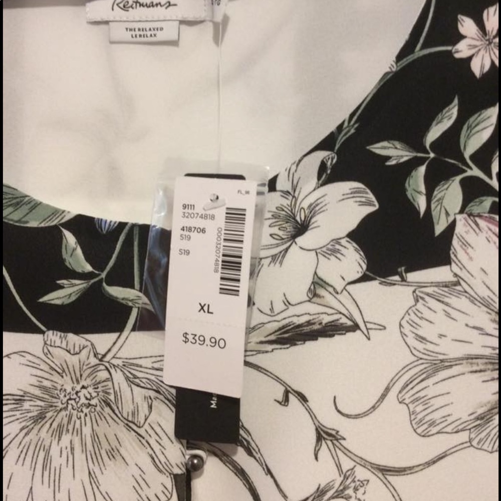 Ladies blouse - Picture 2 of 2